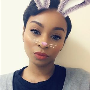 Meet your Posher, Charise